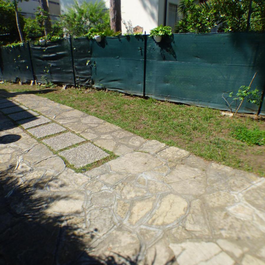 Villetta Anna Tirrenia Buitenkant foto